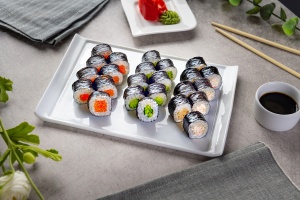 ���� ���