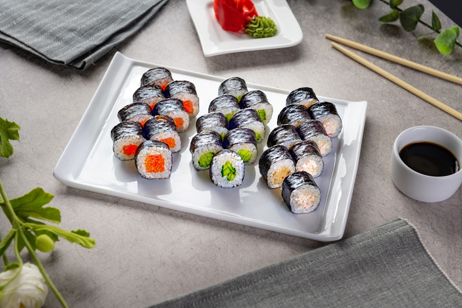 ���� ���